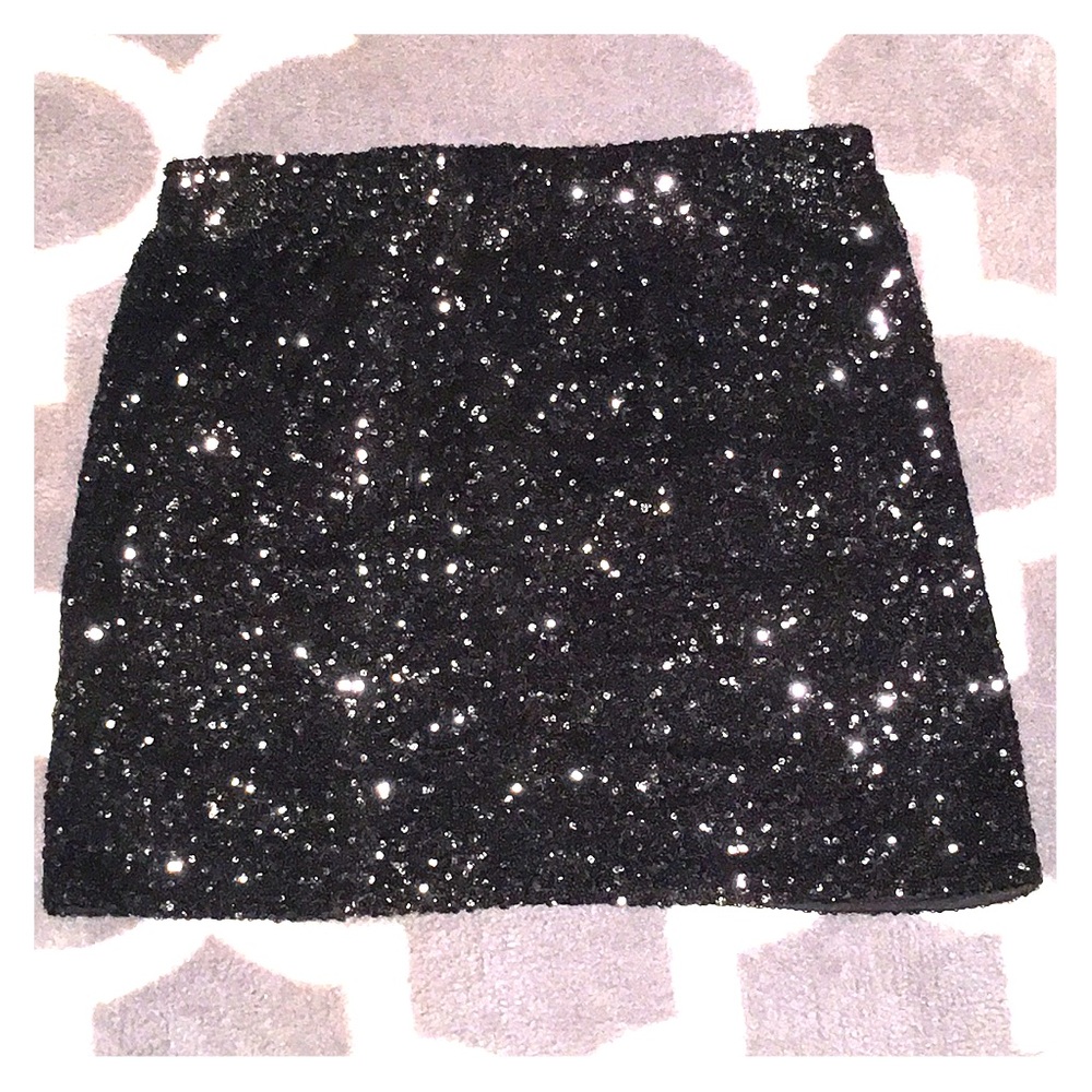 Sequin mini skirt